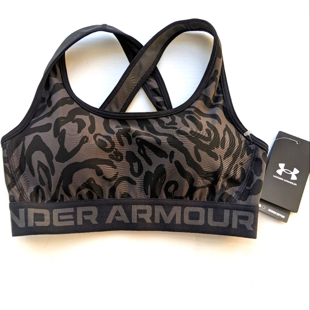 NWT Under Armour Sports Bra size S